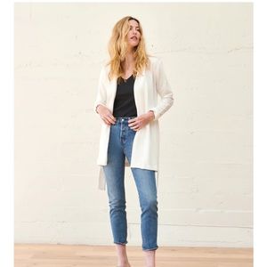 WVN embrace cardigan white